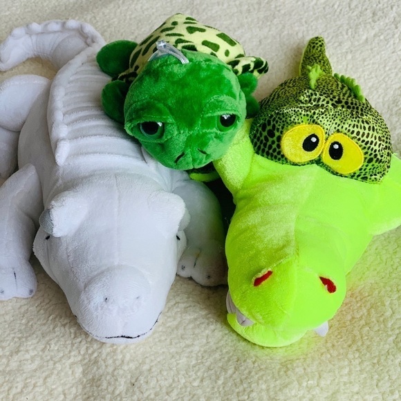 Like NEW bundle of 3 cute stuffed animals - Picture 1 of 8